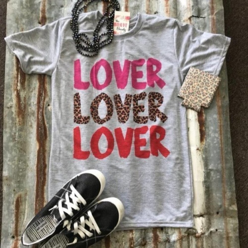 NWT Lover Lover Lover Grey Short Sleeve Graphic Tee Leopard Red Pink T-shirt Top